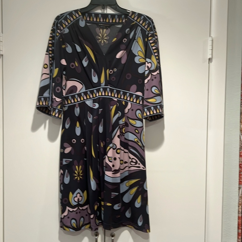 BCBG Max Azria Medium dress. Navy background with lavender and purple